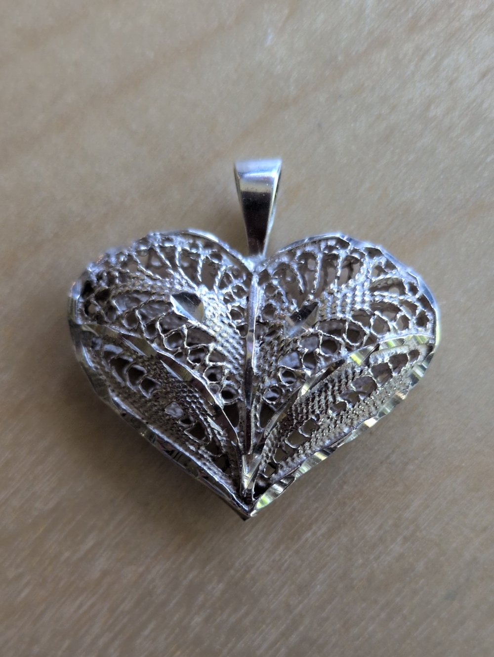 Sterling Silver Filigree Heart Pendant